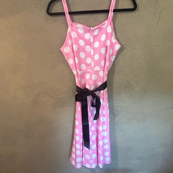 Strappy dress pink with white polka dots and black option tie belt - Picture 2 of 8